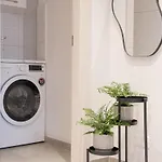 Minimal Nest *