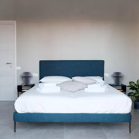 Minimal Nest *
